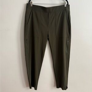 Athleta Olive Green Utility Jogger Pants | Stretch | Zip Pockets | Size 16